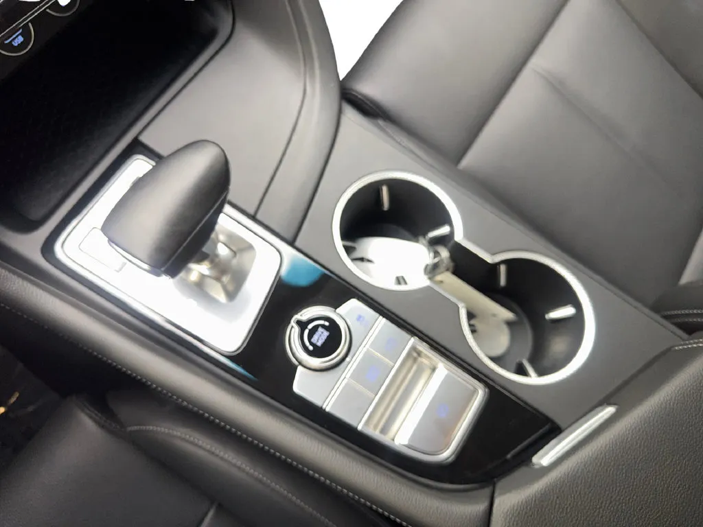 Genesis G70 photo 71