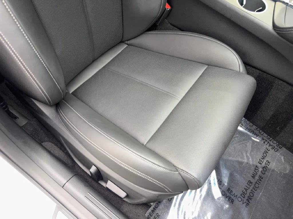 Genesis G70 photo 48