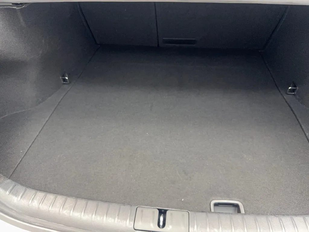 Genesis G70 photo 82