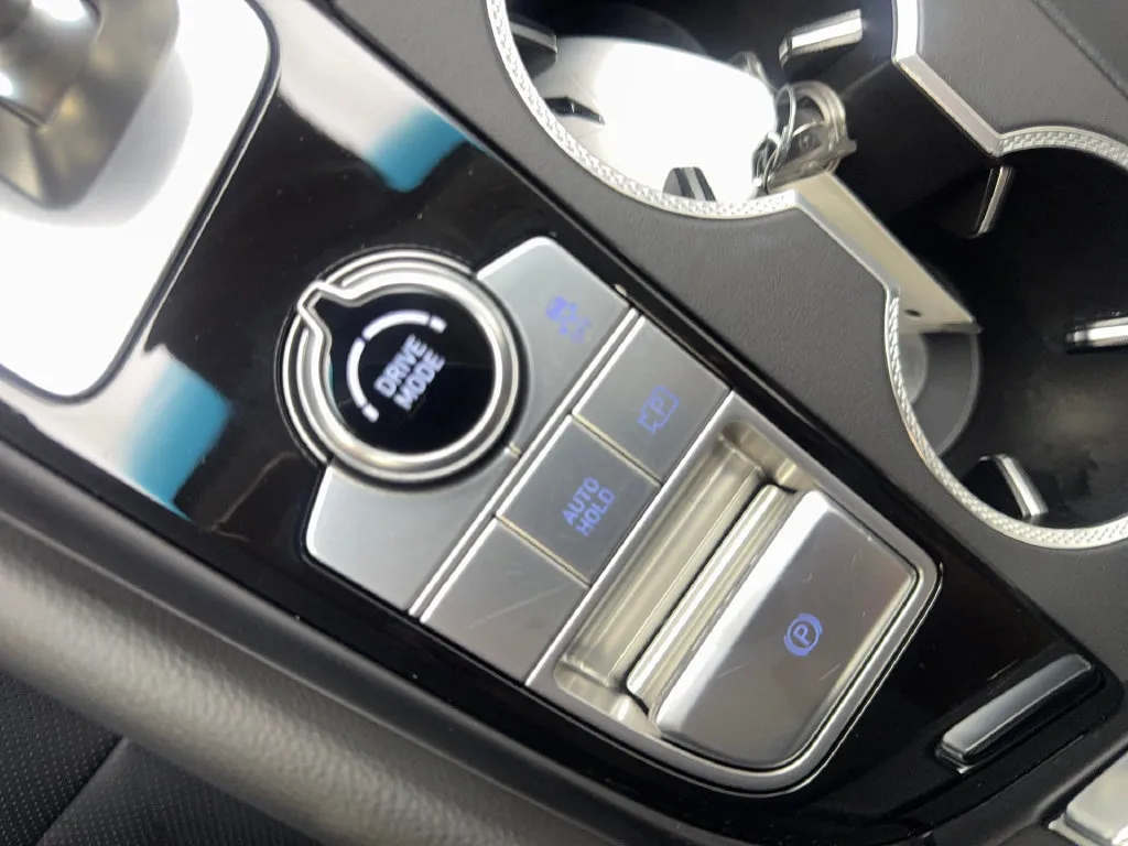 Genesis G70 photo 72