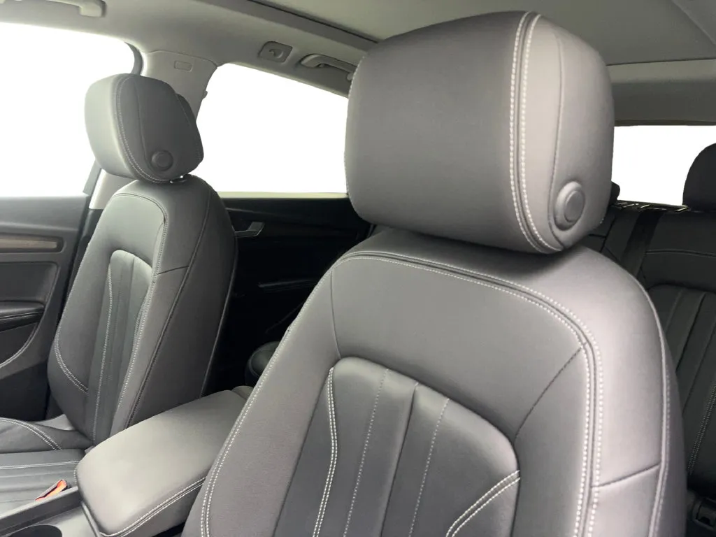 Audi Q5 photo 30