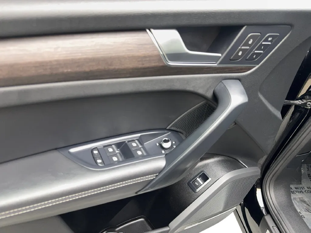 Audi Q5 photo 35