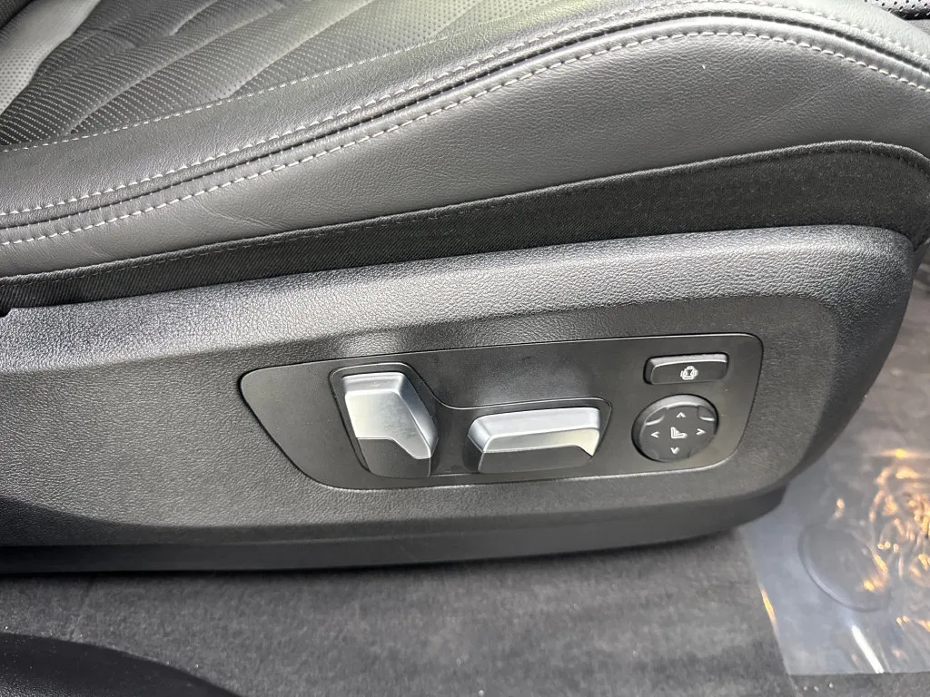 BMW X5 photo 50