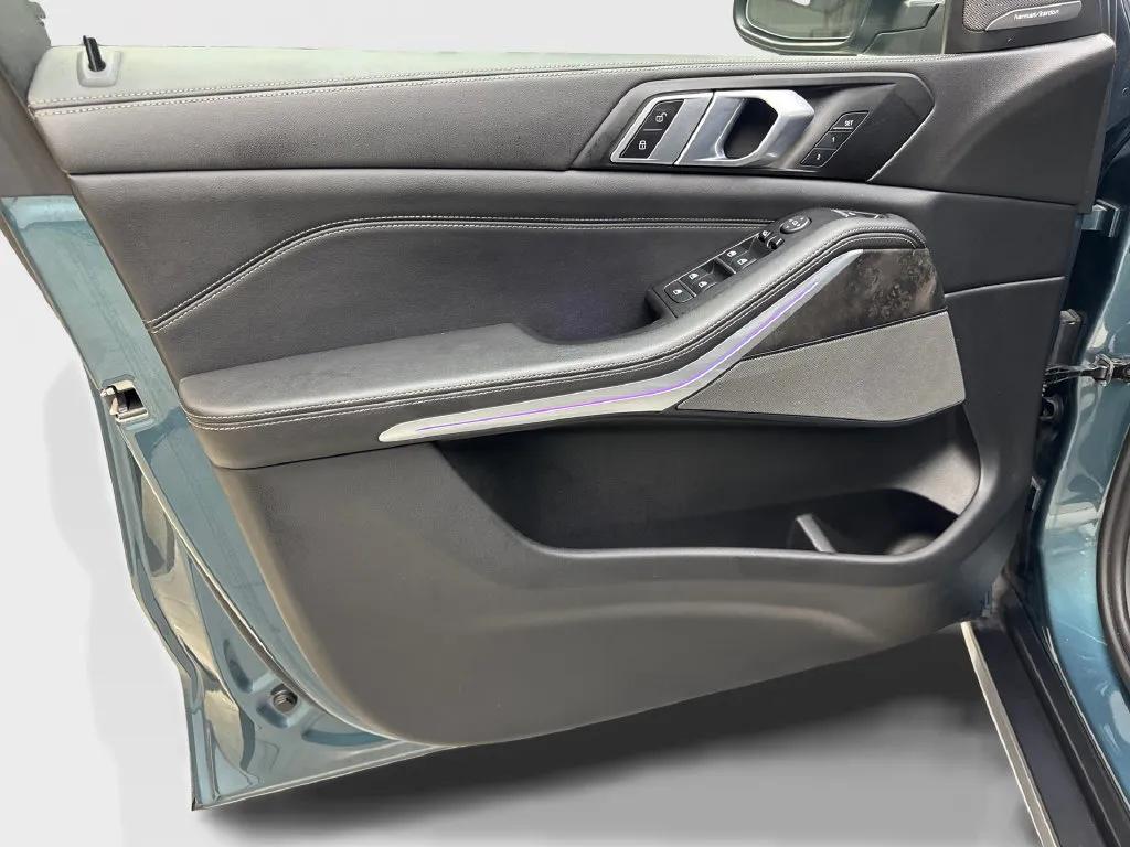 BMW X5 photo 34