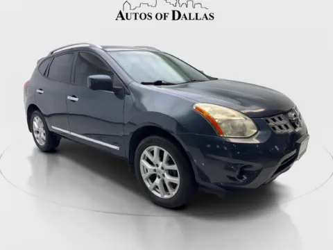 More photos of 2012 Nissan Rogue SL at Autos of Dallas - Irving, TX
