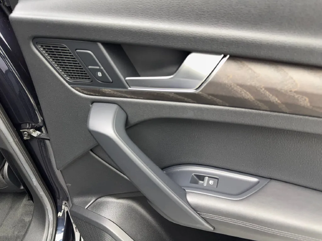 Audi Q5 photo 46
