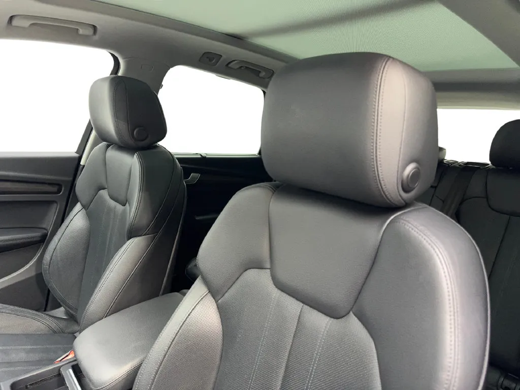 Audi Q5 photo 30