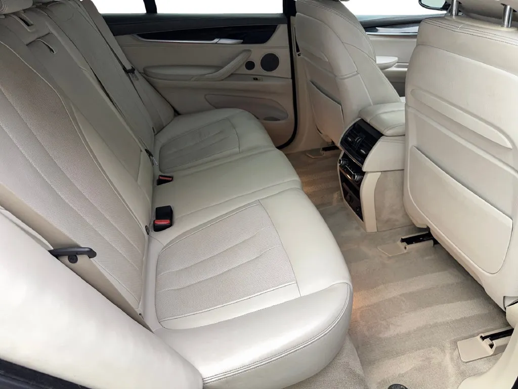2015 BMW X5 xDrive35i - Photo 40