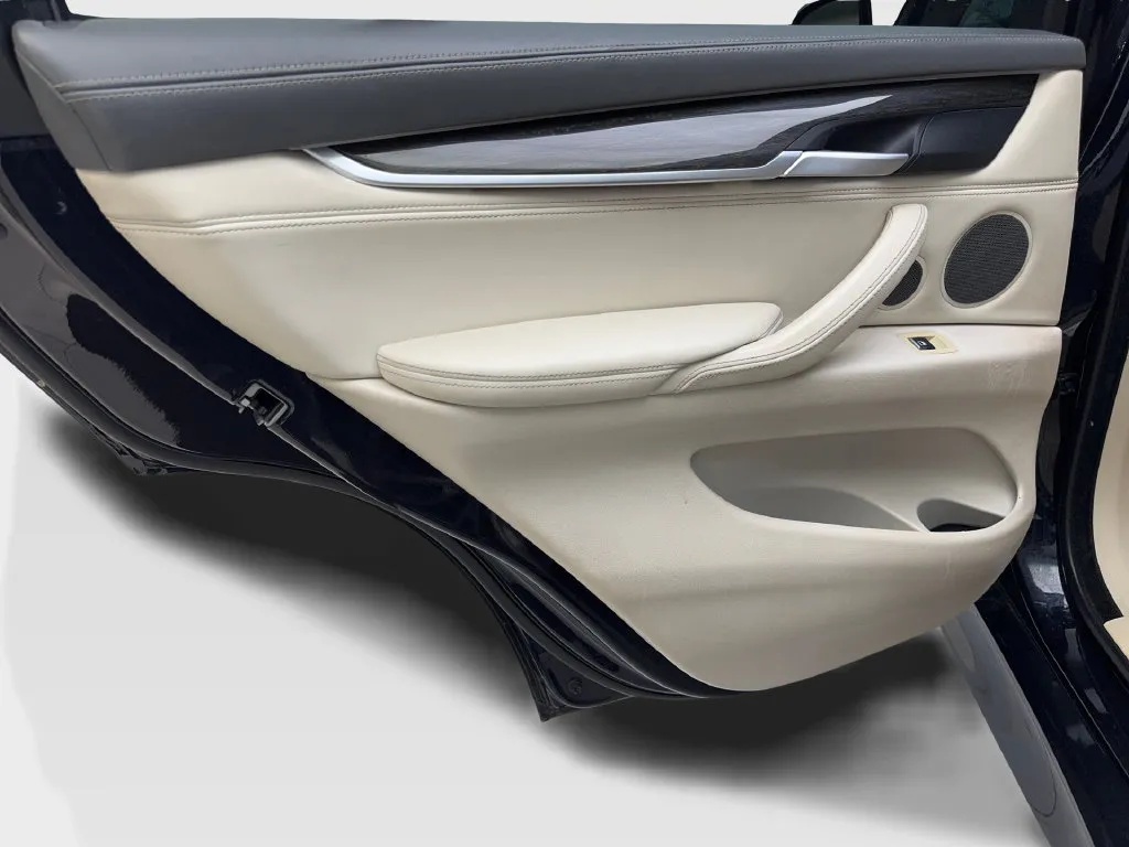 2015 BMW X5 xDrive35i - Photo 38