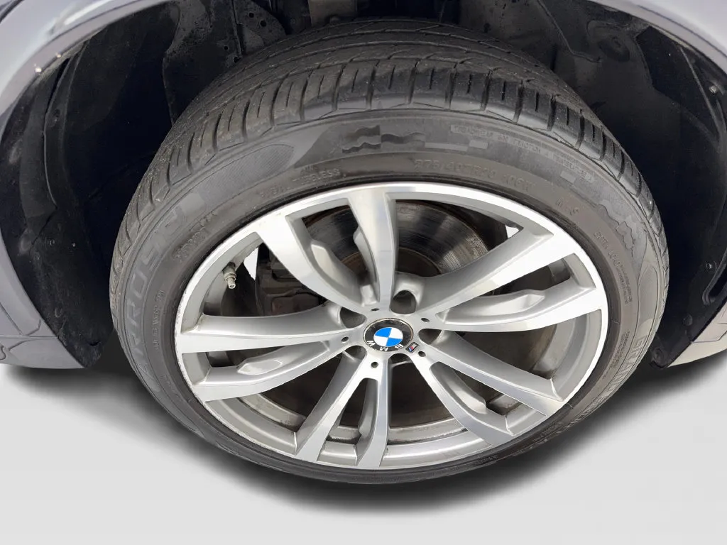 BMW X5 photo 82