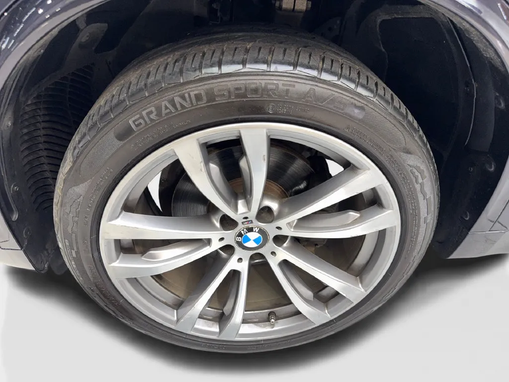 BMW X5 photo 79