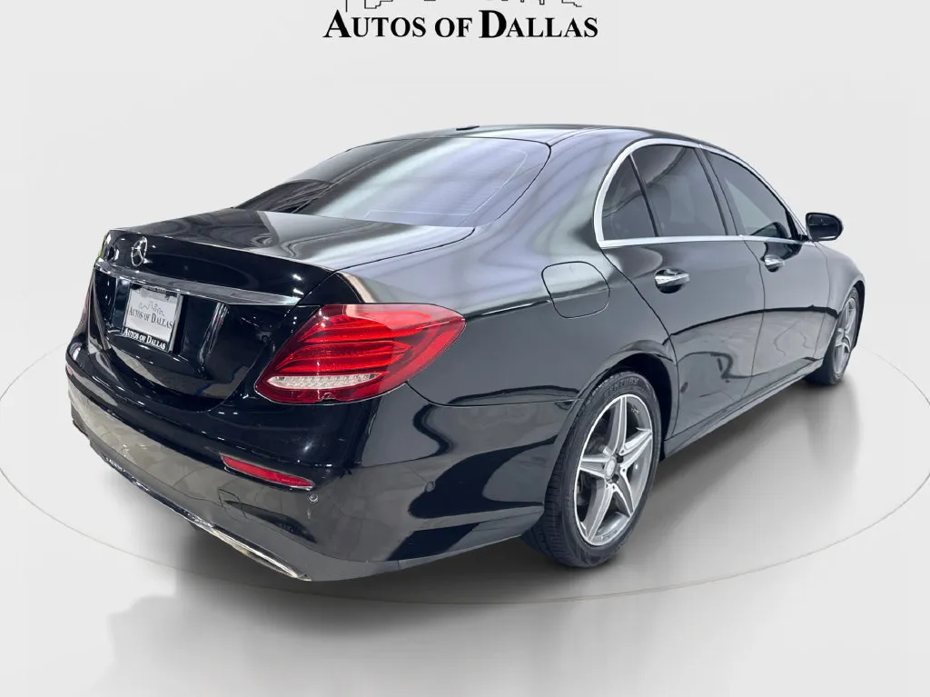 Mercedes-Benz E-Class photo 7