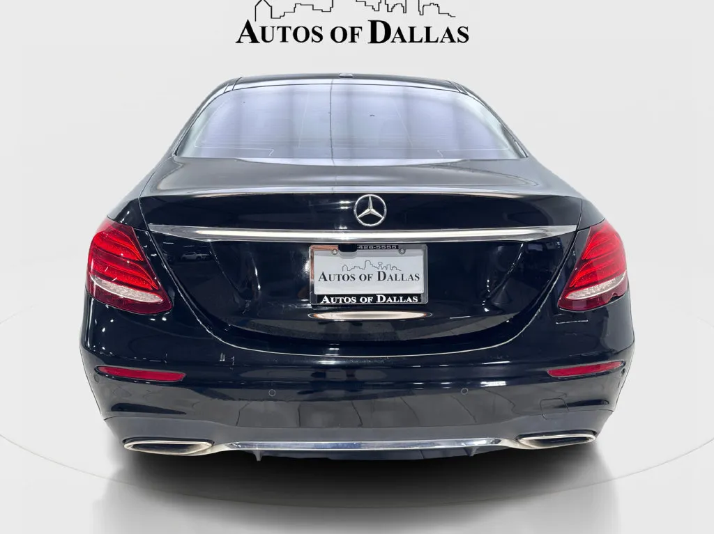 Mercedes-Benz E-Class photo 8