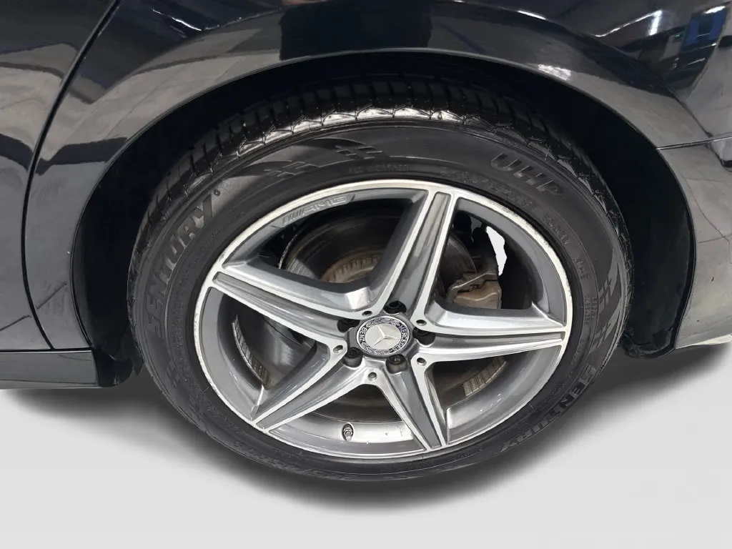 Mercedes-Benz E-Class photo 80