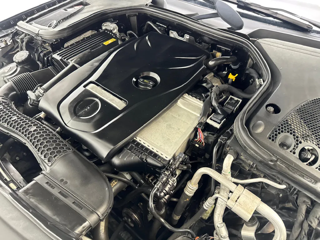 Mercedes-Benz E-Class photo 71