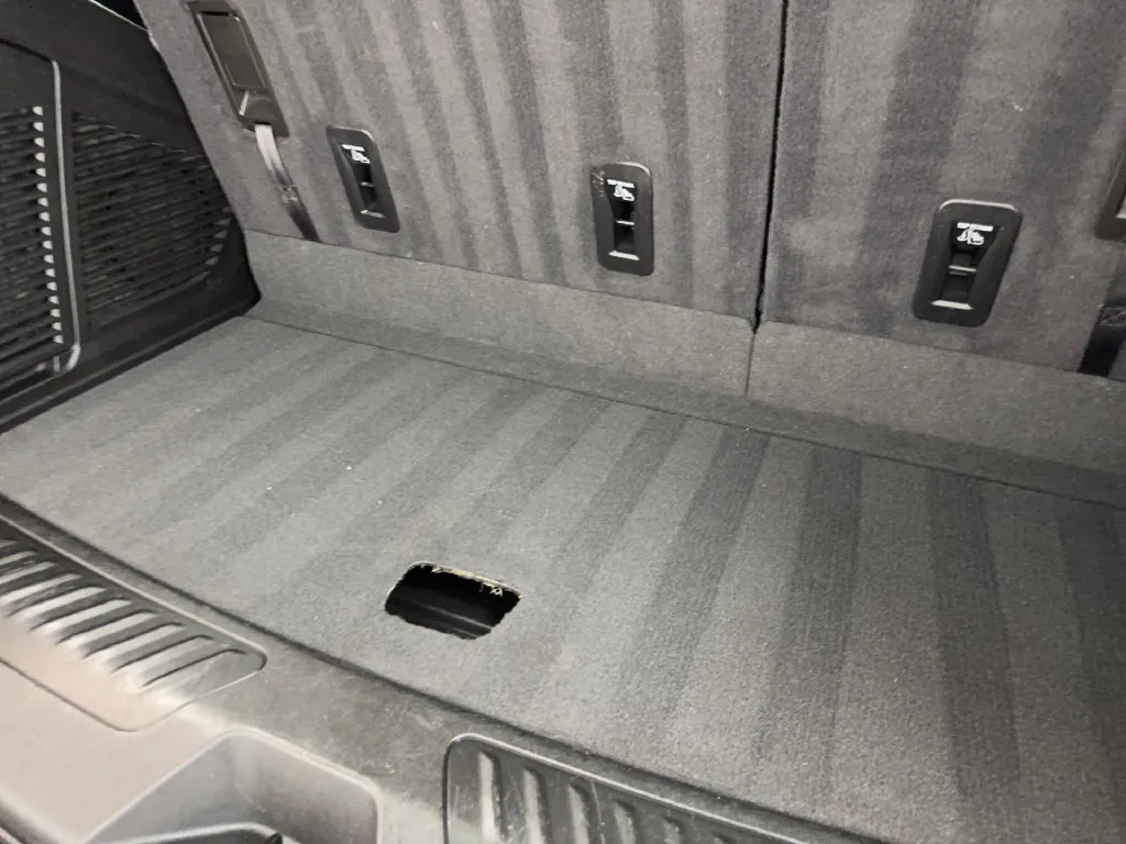 Chevrolet Tahoe photo 86