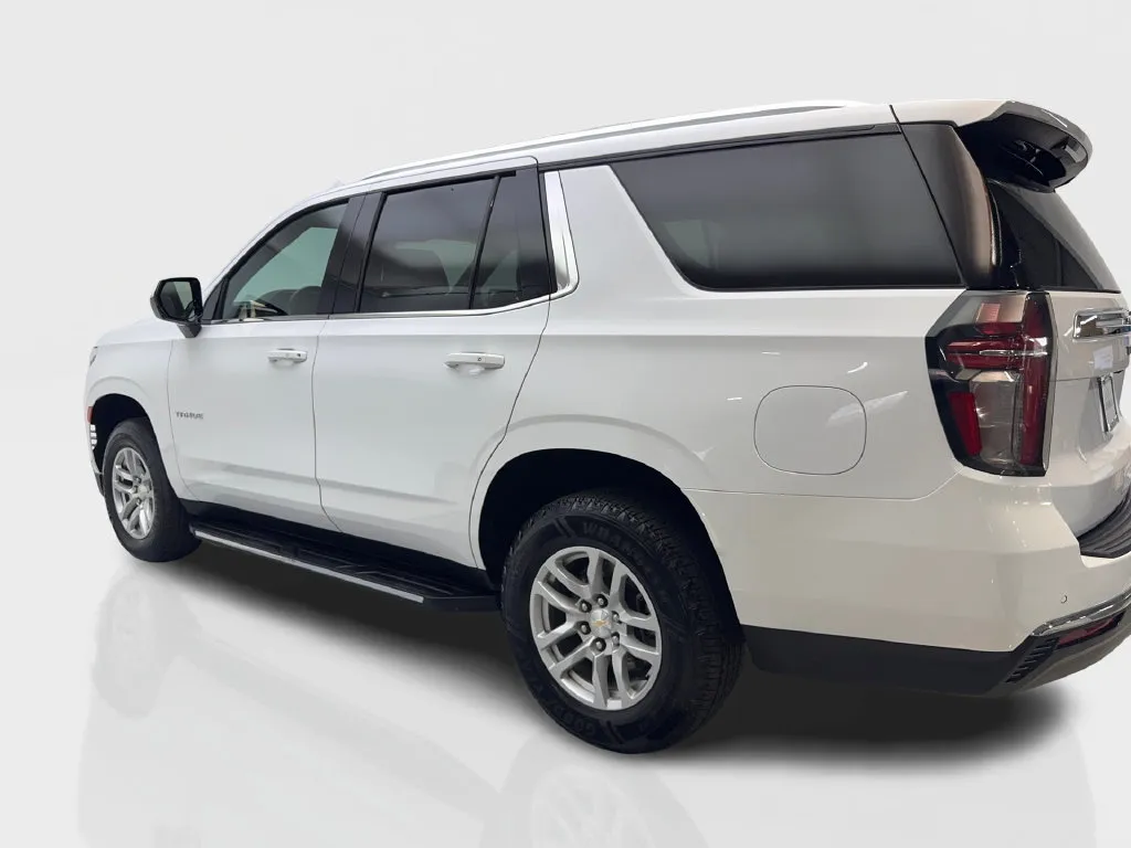 Chevrolet Tahoe photo 16
