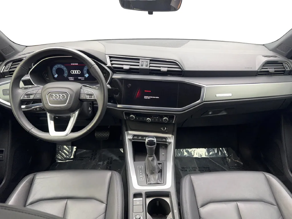 Audi Q3 photo 54