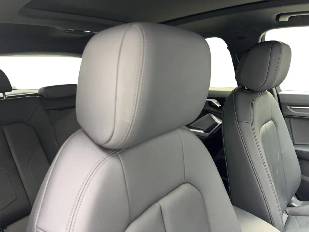 Audi Q3 photo 48