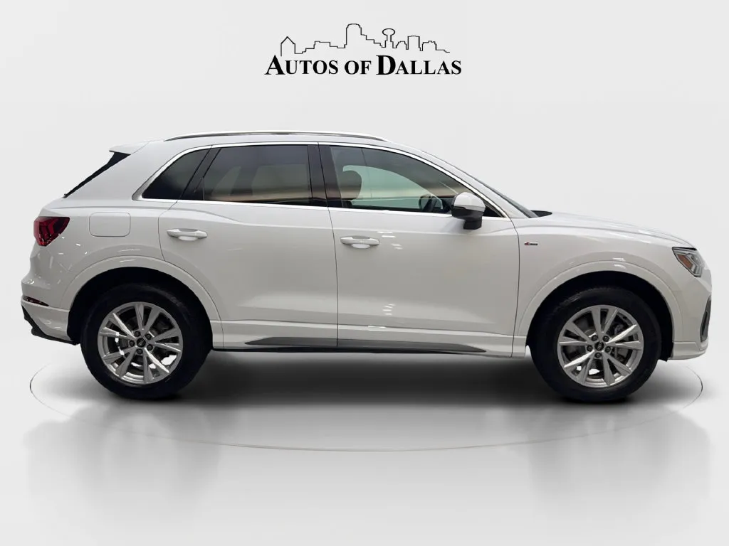Audi Q3 photo 11