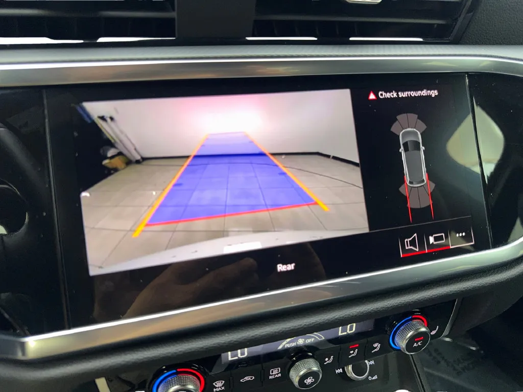 Audi Q3 photo 68