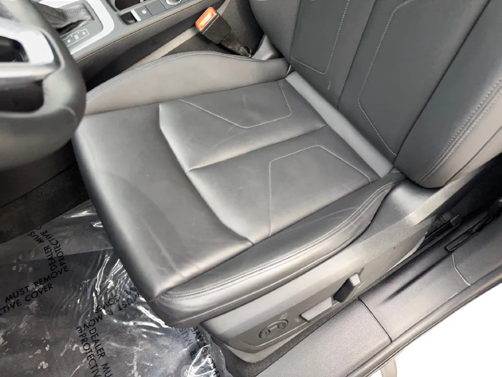Audi Q3 photo 32