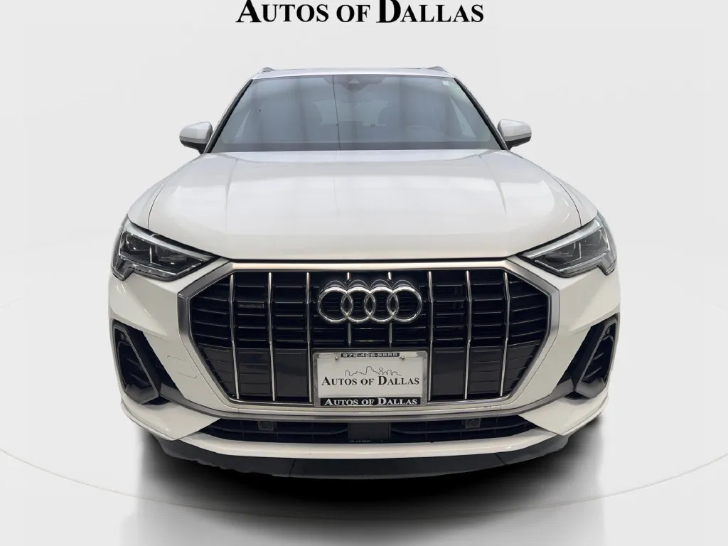 Audi Q3 photo 4