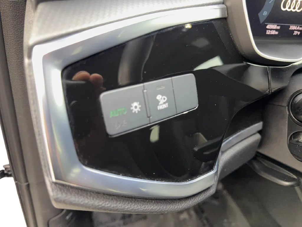 Audi Q3 photo 58