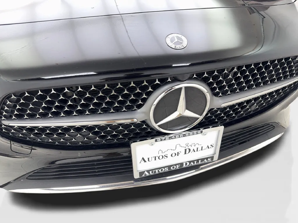 Mercedes-Benz CLA photo 26