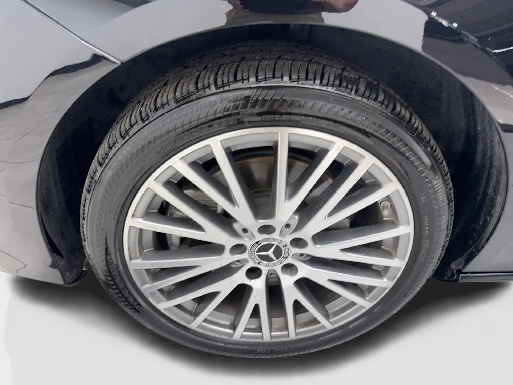 Mercedes-Benz CLA photo 83