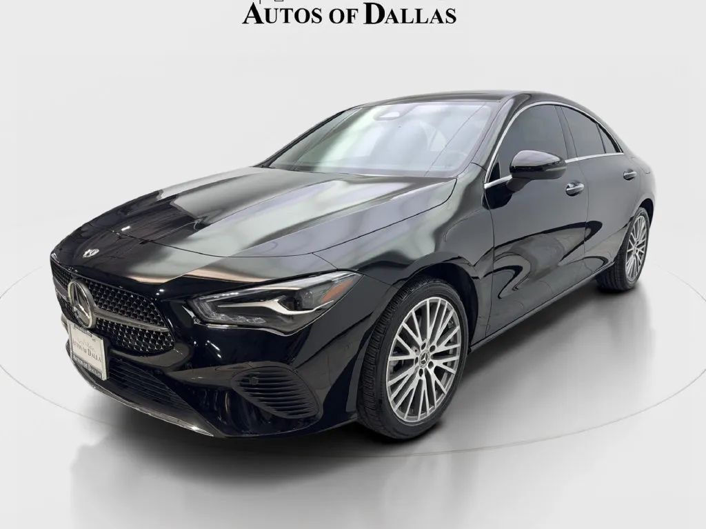 Mercedes-Benz CLA photo 3