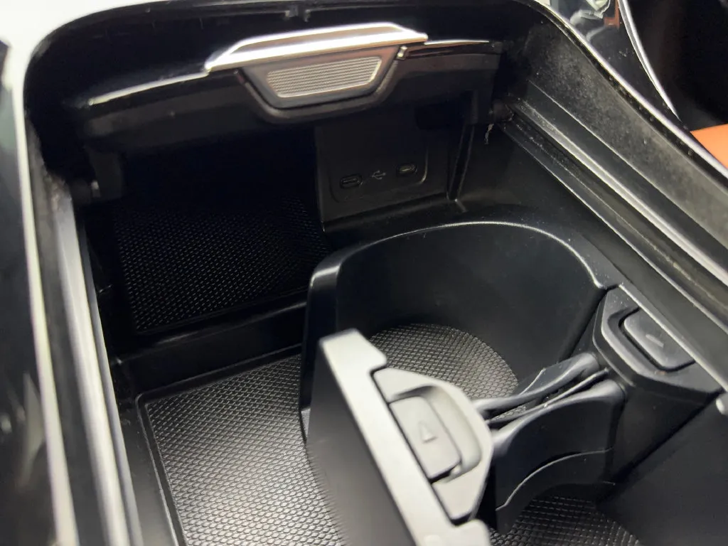 Mercedes-Benz C-Class photo 64