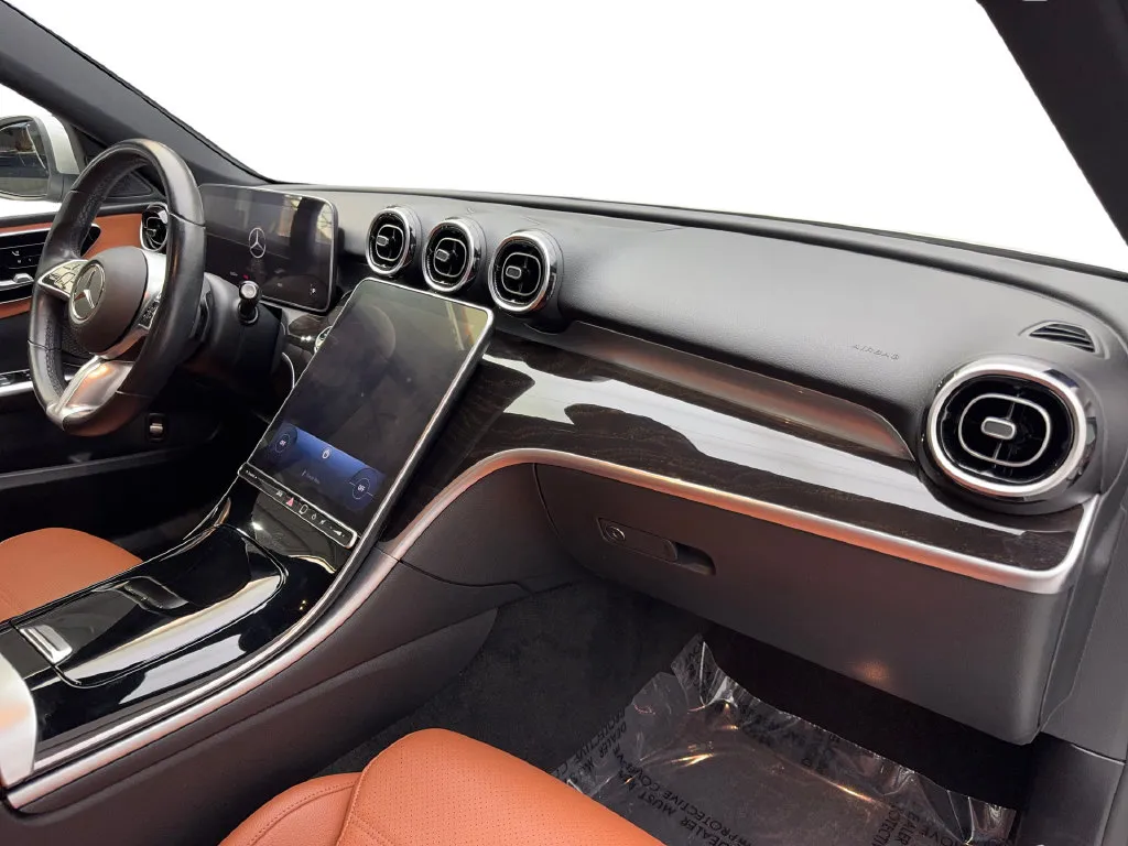 Mercedes-Benz C-Class photo 51