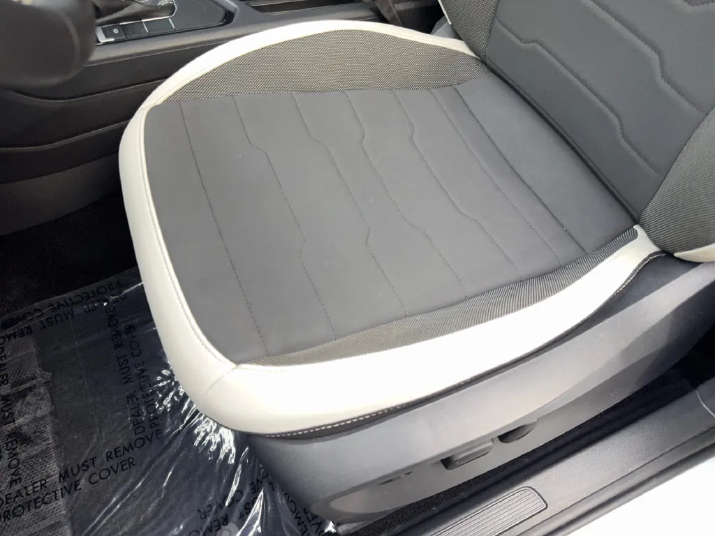 Volkswagen Taos photo 32
