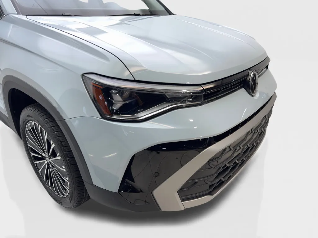 Volkswagen Taos photo 19