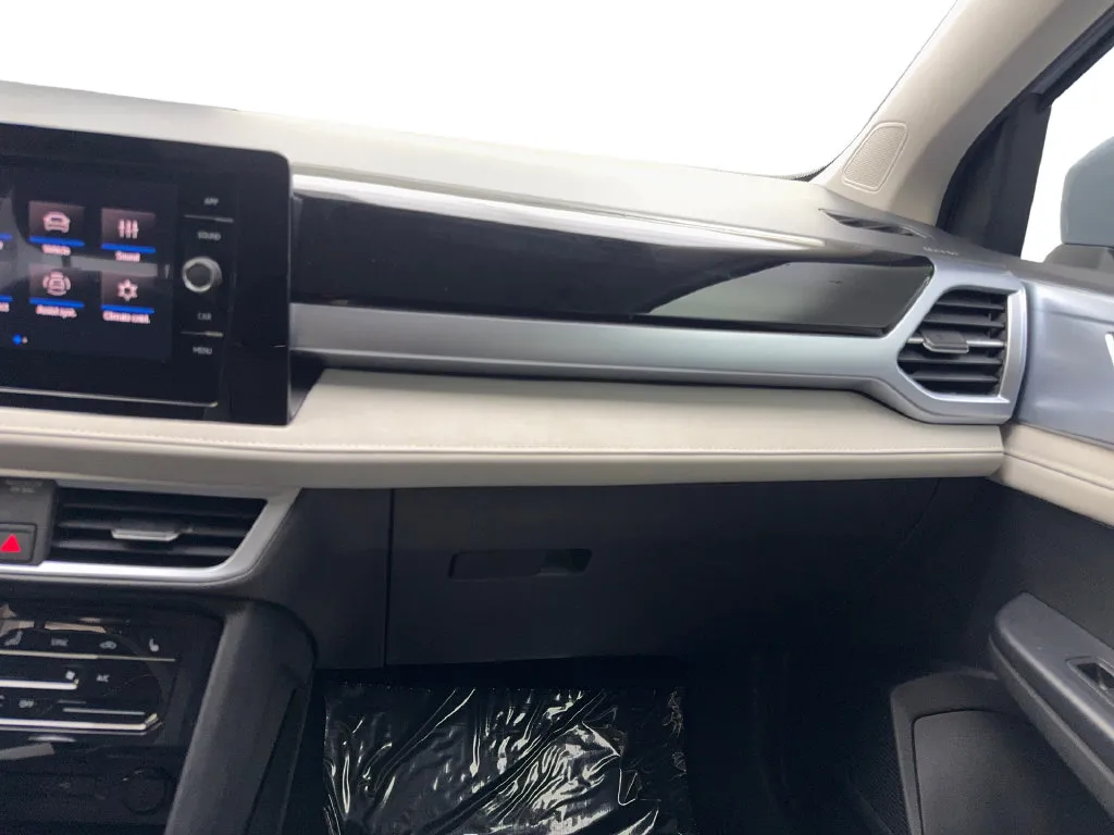 Volkswagen Taos photo 61