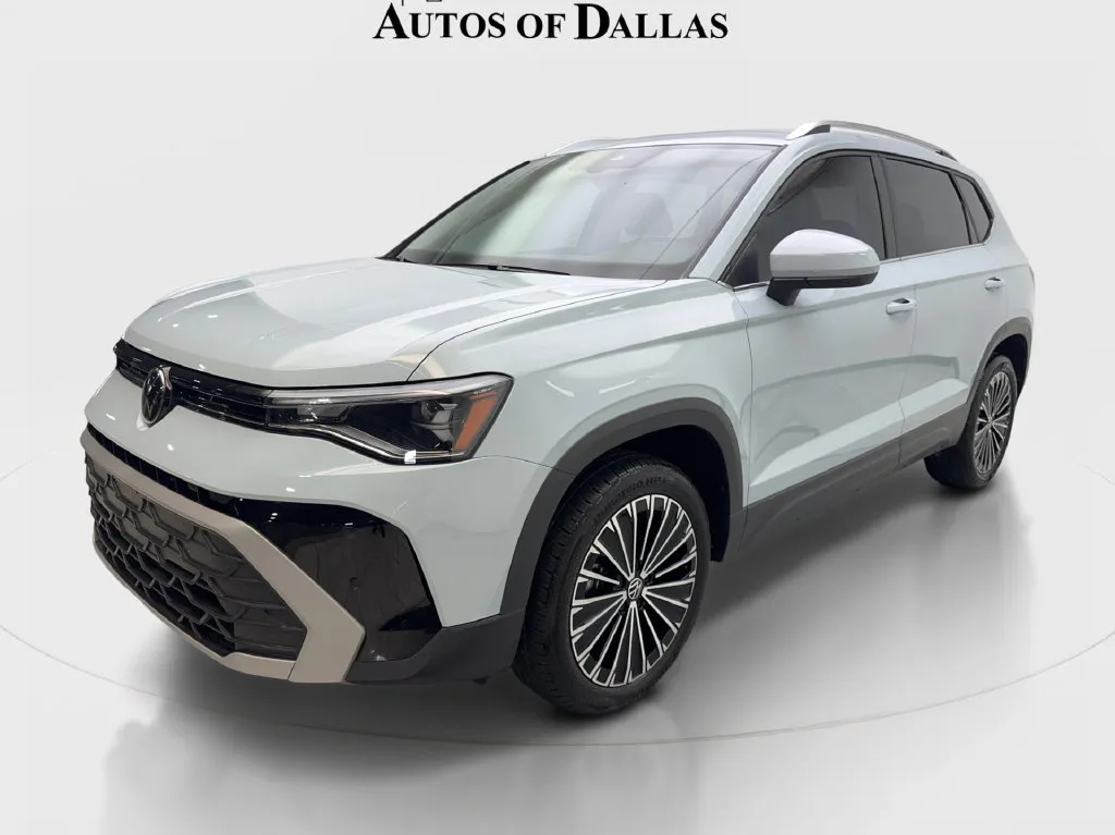 Volkswagen Taos photo 3
