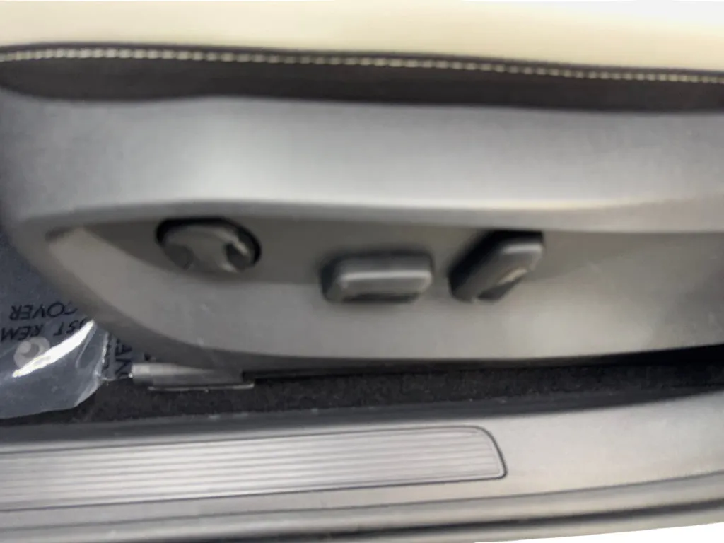 Volkswagen Taos photo 33
