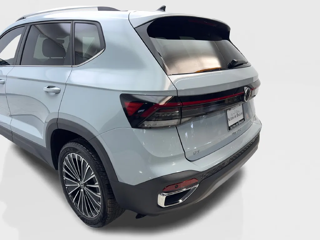 Volkswagen Taos photo 21
