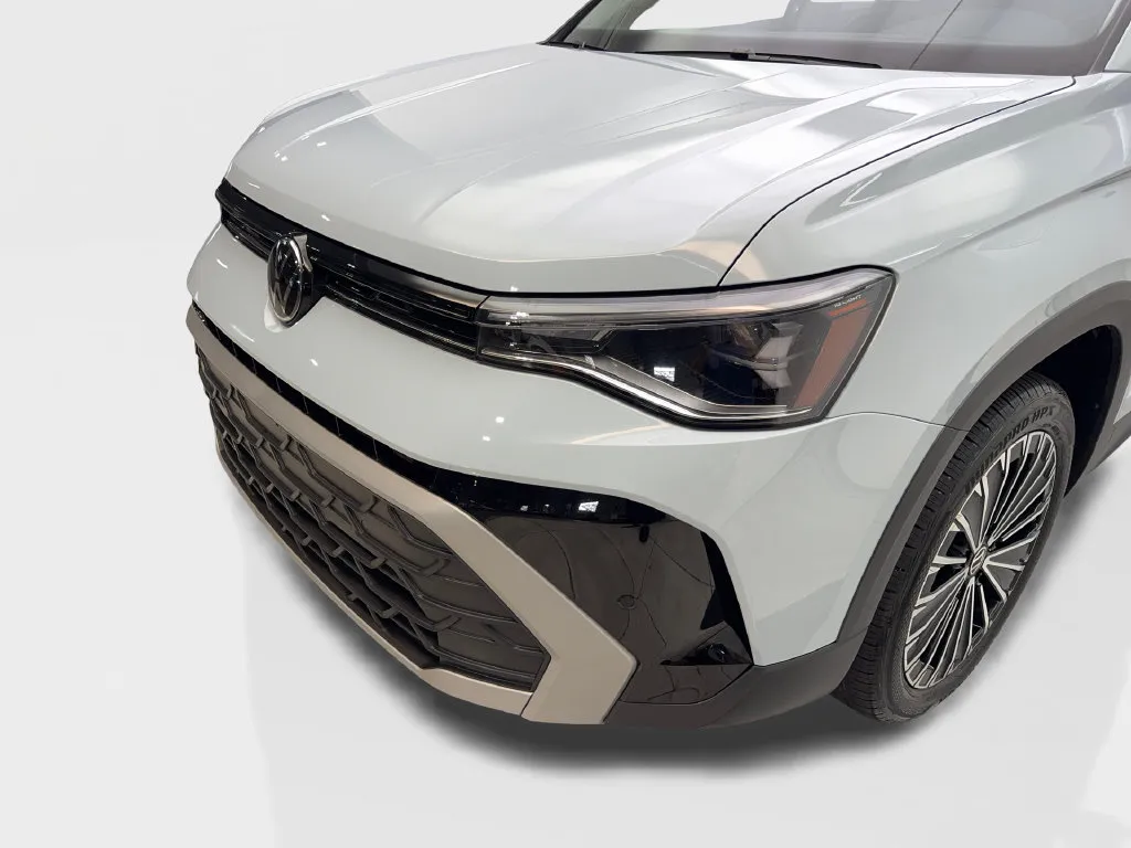 Volkswagen Taos photo 18
