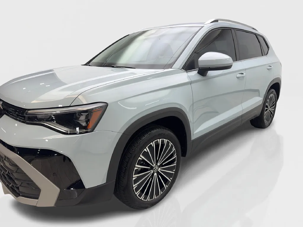 Volkswagen Taos photo 12