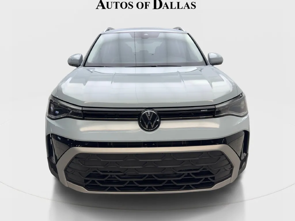 Volkswagen Taos photo 4