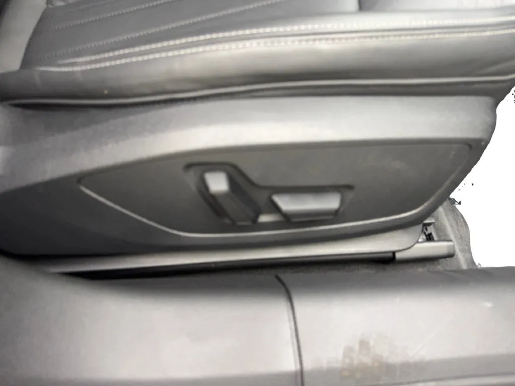 Audi A6 photo 46