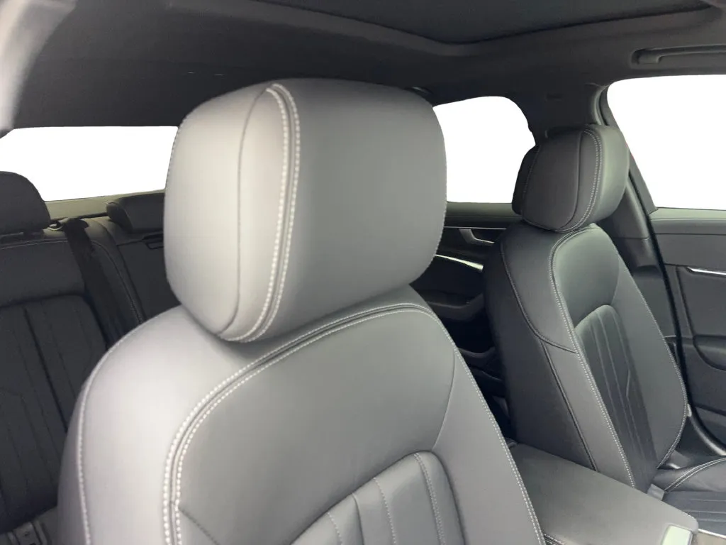 Audi A6 photo 44