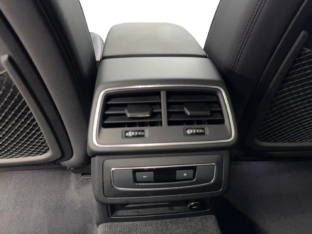 Audi A6 photo 68