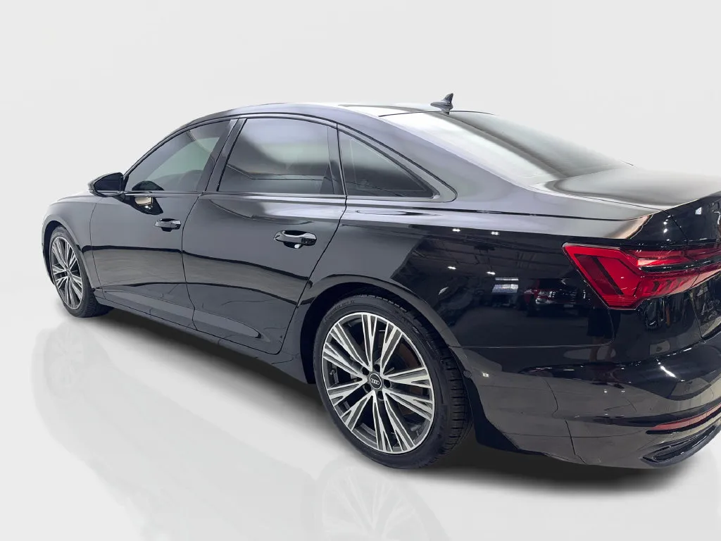 Audi A6 photo 16