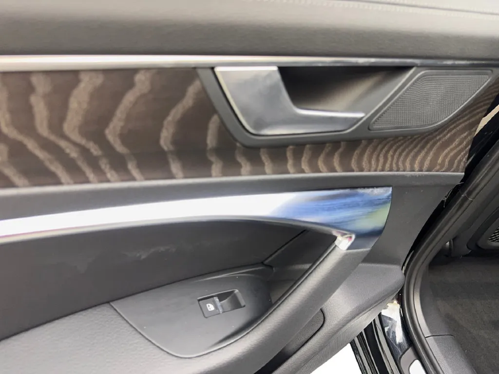 Audi A6 photo 36
