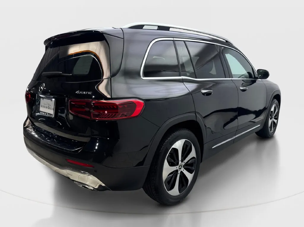 Mercedes-Benz GLB photo 7