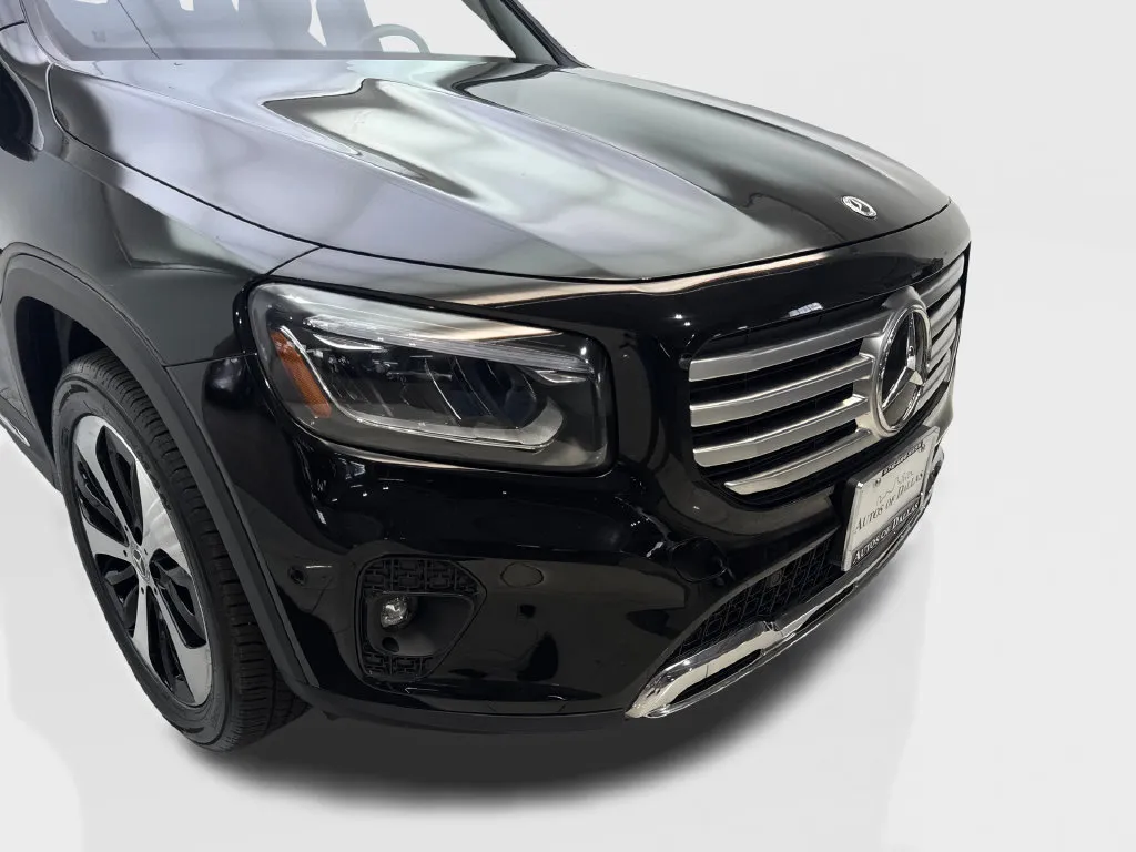 Mercedes-Benz GLB photo 19