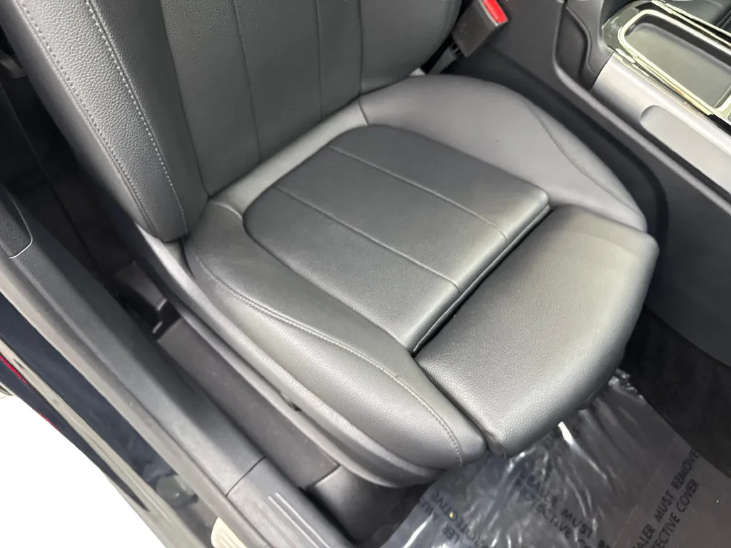 Mercedes-Benz GLB photo 47